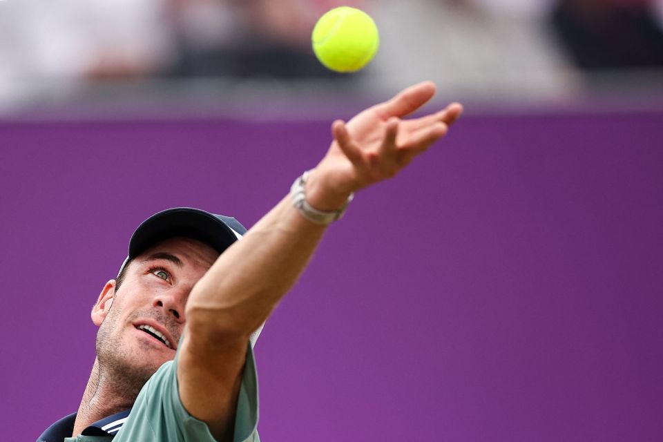 坚持也不难 坚持也不难