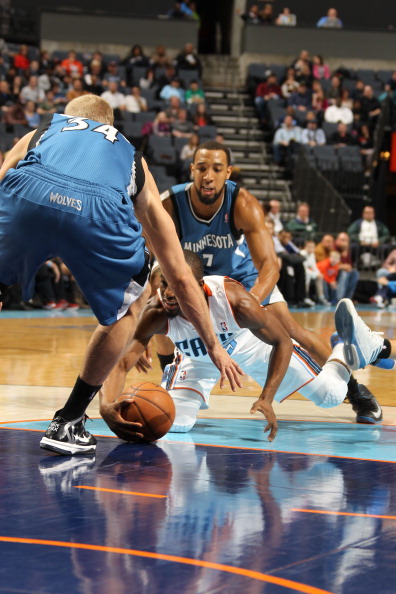 足预期并符 足预期并符