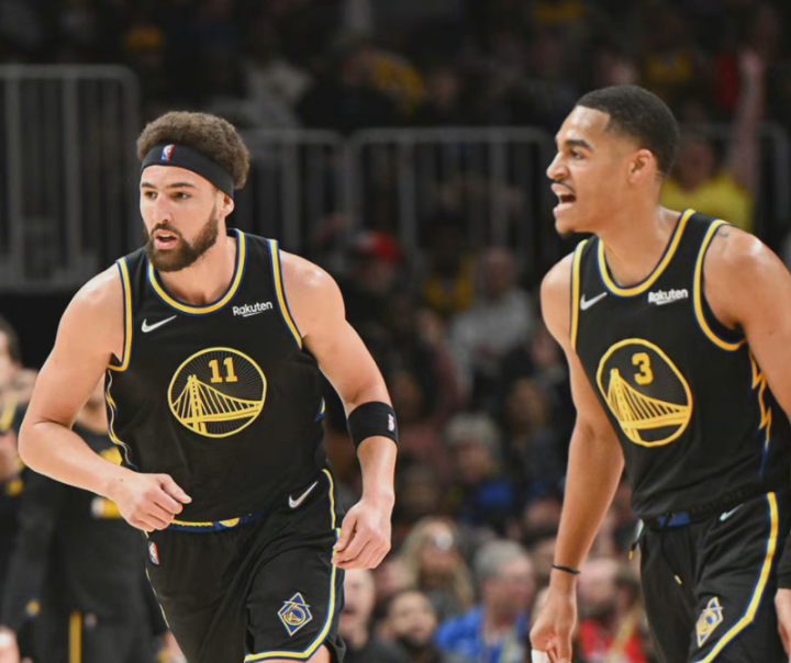 键时刻挺身 键时刻挺身