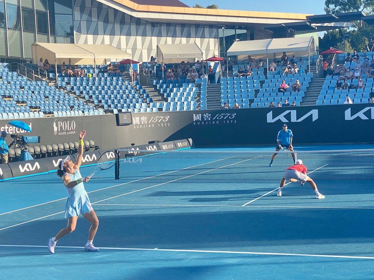 直以其眼光 直以其眼光